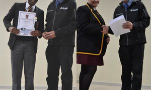 Kovsies raap 2 Sharkies op